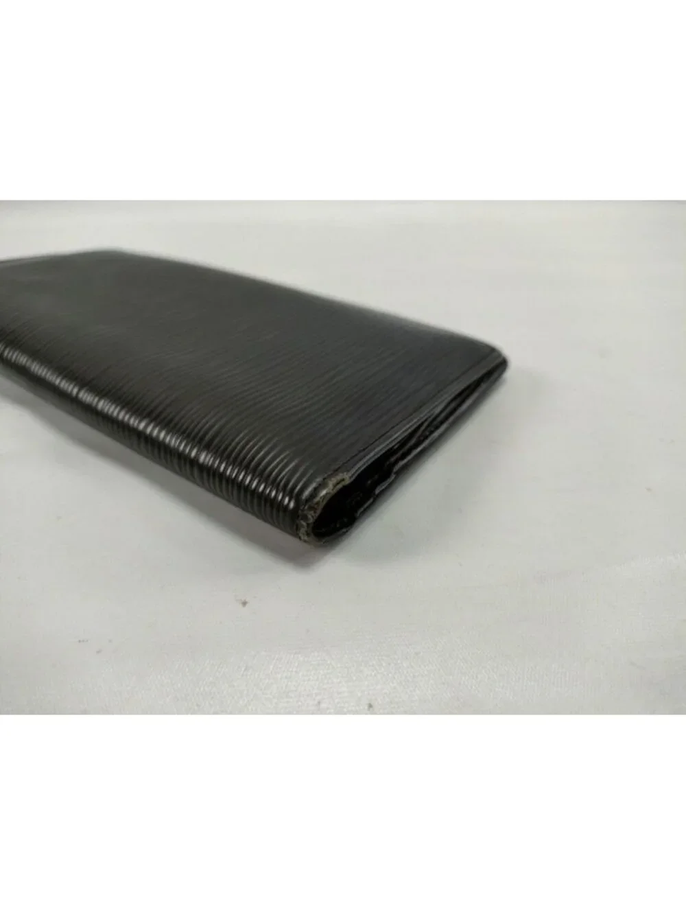 Louis Vuitton Wallet Portefeuille Brazza Black Epi Bifold
